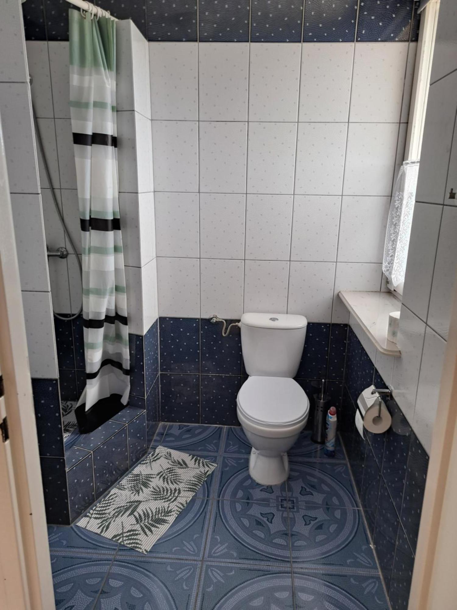 Pokoje Goscinne U Laury Rewal Exteriör bild