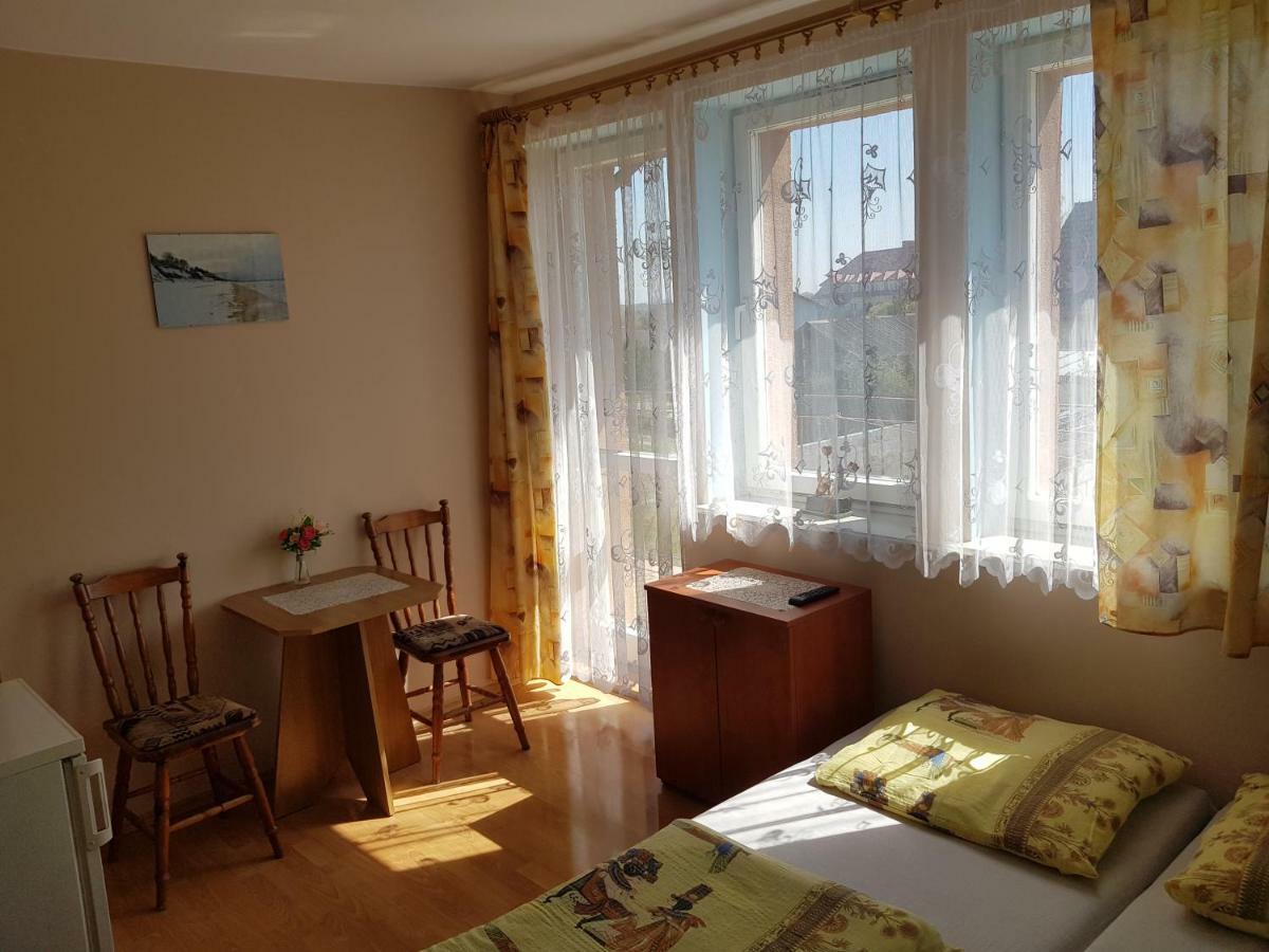 Pokoje Goscinne U Laury Rewal Rum bild